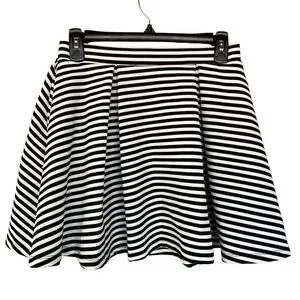 Forever 21 Skirts Forever2 Skirt Womens Small Blue Striped